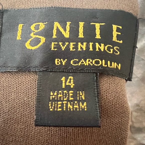 Ignite evening by Caroline dress with Bolero jacket stunning and elegant - Picture 8 of 14